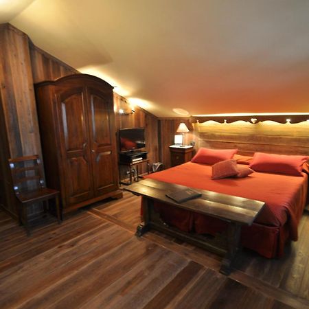 Hotel Maison Saint Jean Курмайор Екстер'єр фото