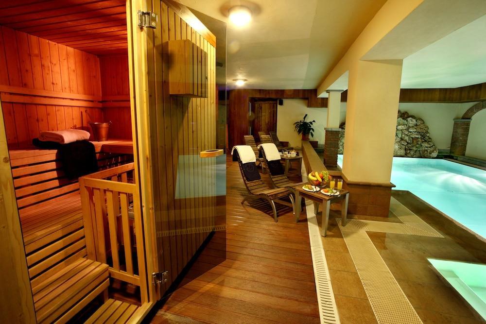 Hotel Maison Saint Jean Курмайор Екстер'єр фото