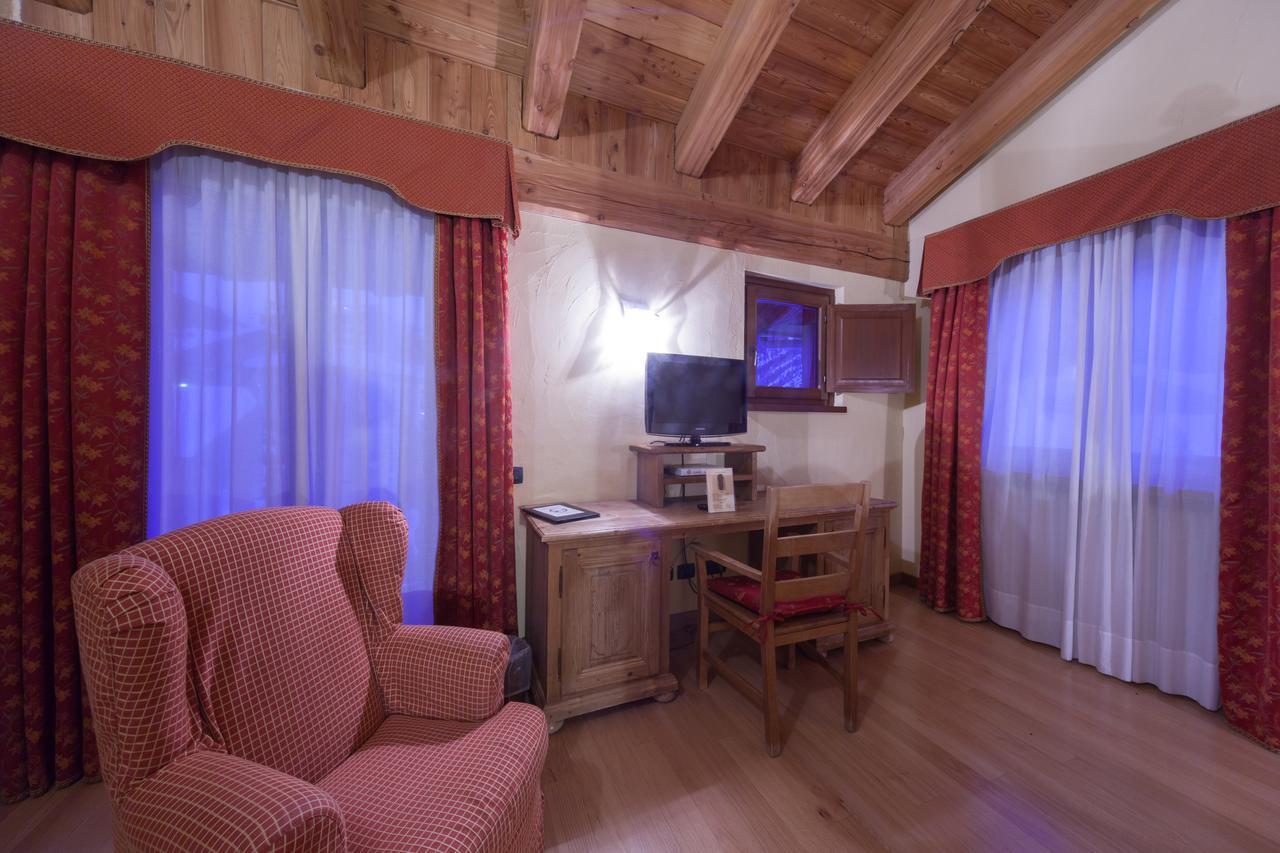 Hotel Maison Saint Jean Курмайор Екстер'єр фото