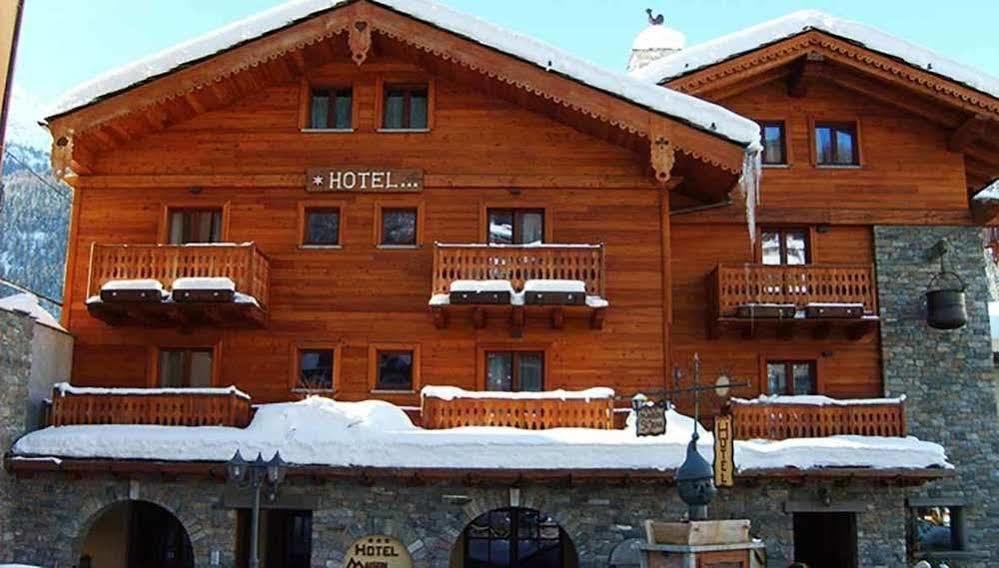 Hotel Maison Saint Jean Курмайор Екстер'єр фото